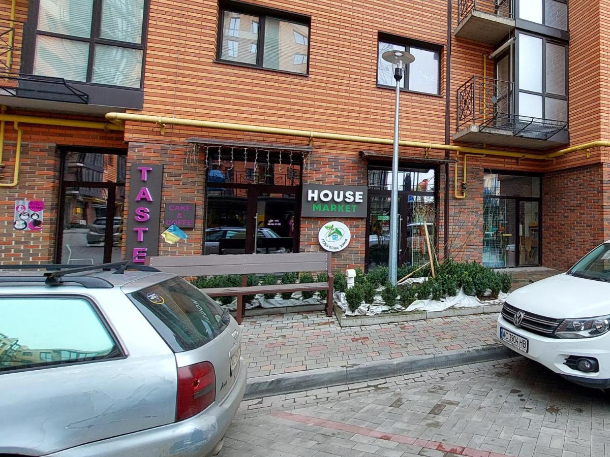 Апартаменти Класик У Жк Яровиця Lutsk Eksteriør bilde